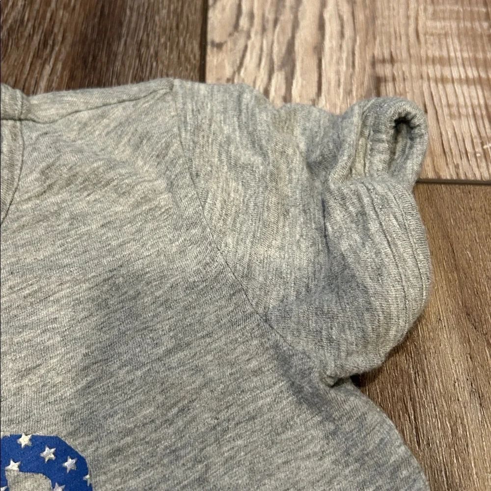 GAP Girls Gray Tee with Blue and Red Stars and Stripes 🇺🇸 Size 3